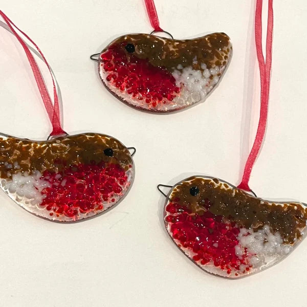 Make at home robin decorations